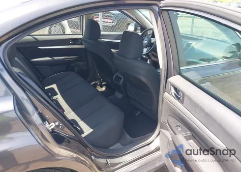 2011 Subaru Legacy 2.5I Premium z USA, uszkodzony, nr VIN 4S3BMBG6XB3240760